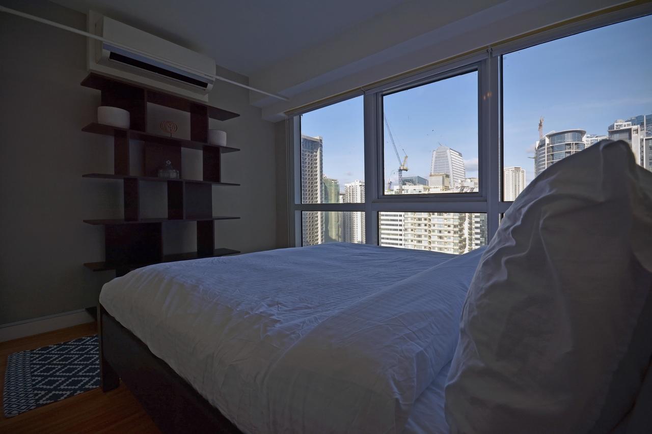 Victoria Soho Suites Manila Zewnętrze zdjęcie