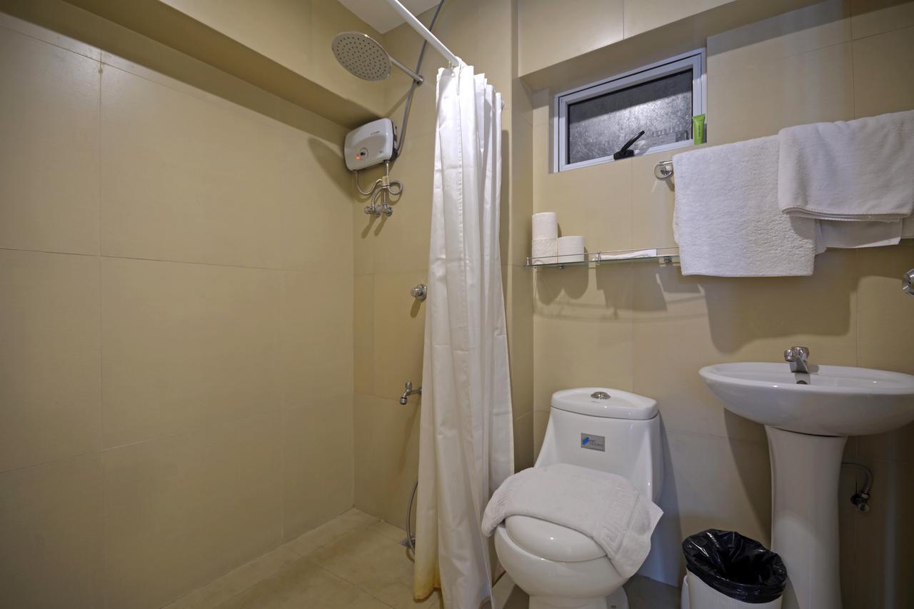 Victoria Soho Suites Manila Zewnętrze zdjęcie