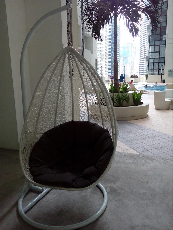 Victoria Soho Suites Manila Zewnętrze zdjęcie