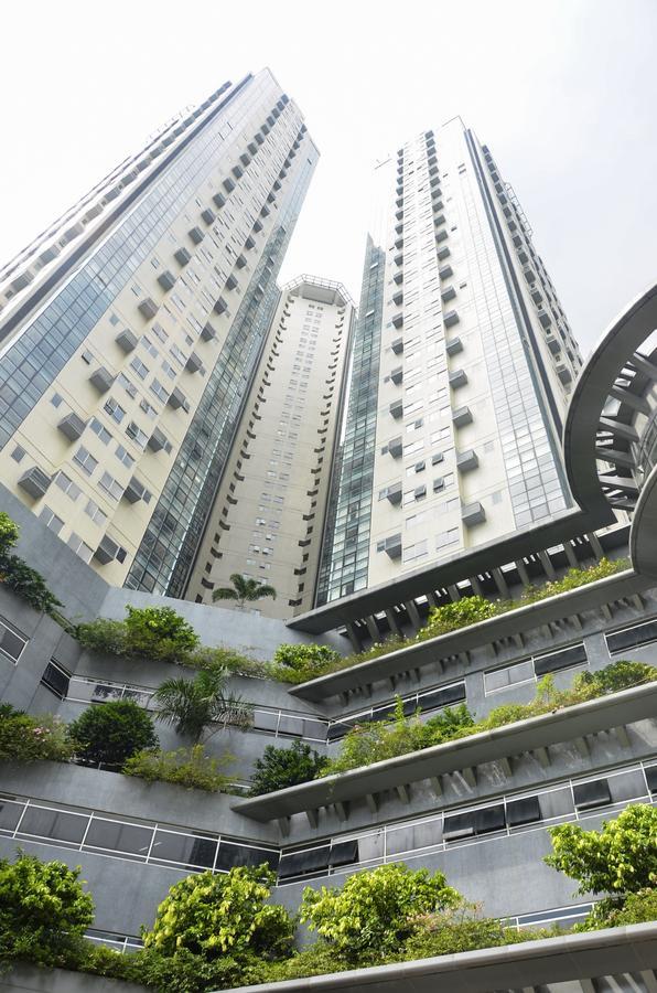 Victoria Soho Suites Manila Zewnętrze zdjęcie